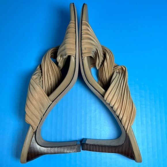 Trina Turk Womens Meadows Mule Sandal in Nude Neutral 8M - Picture 6 of 13